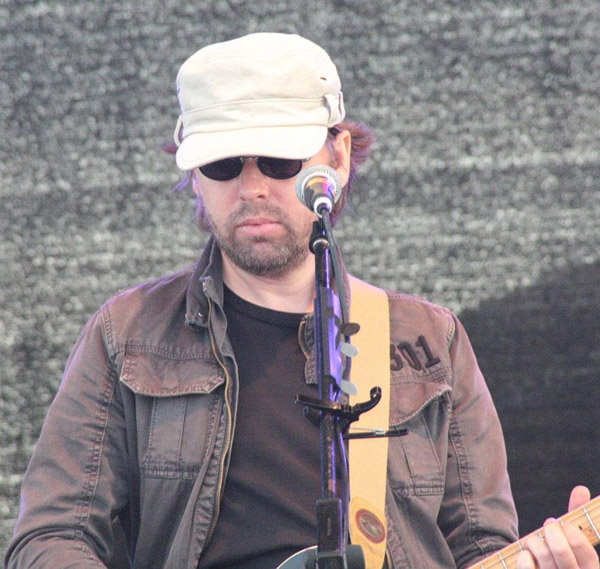 552178_408375602558733_490767861_n