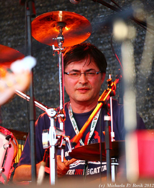 563460_409929349053008_562757630_n