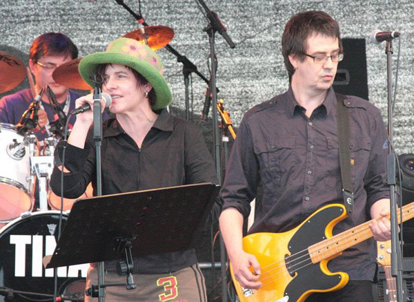 581027_408374729225487_2124632722_n