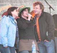 563311_408373075892319_1332718892_n