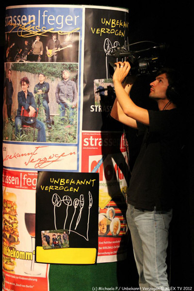 216065_423335487712394_434000623_n