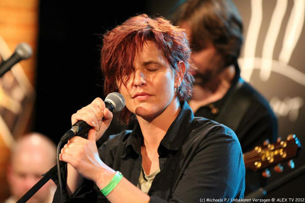 564412_423335567712386_1929533247_n