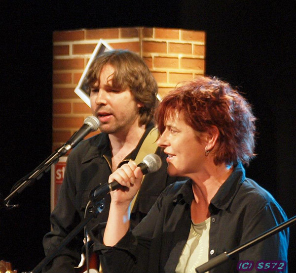 378188_298398020267998_2093272255_n