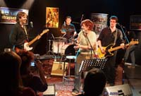 484432_298399423601191_996671977_n