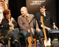 603491_298398333601300_324905155_n